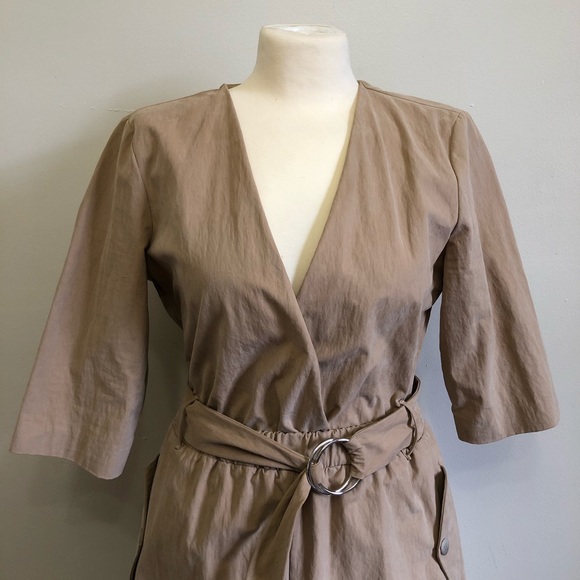 Dress - Picture 3 of 5